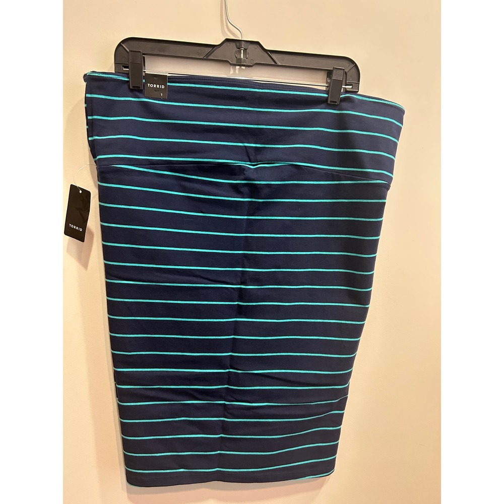 Torrid Plus Size Navy Blue &‎ Teal Striped Knit Pencil Skirt - Picture 3 of 4